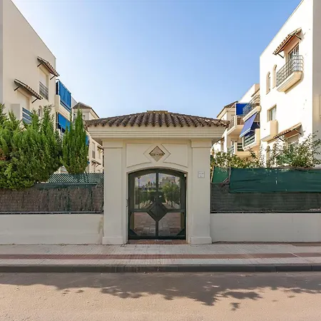 Puerto Banus - Modern Apartament, 2 Bedrooms Apartment Marbella