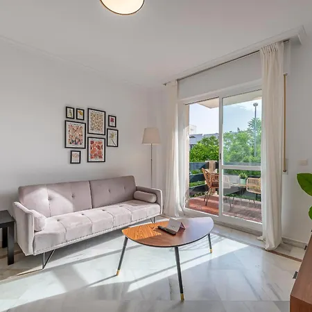 Puerto Banus - Modern Apartament, 2 Bedrooms Apartment *