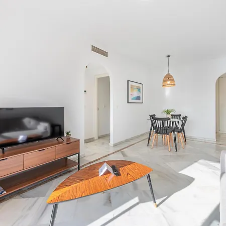 Puerto Banus - Modern Apartament, 2 Bedrooms * Marbella