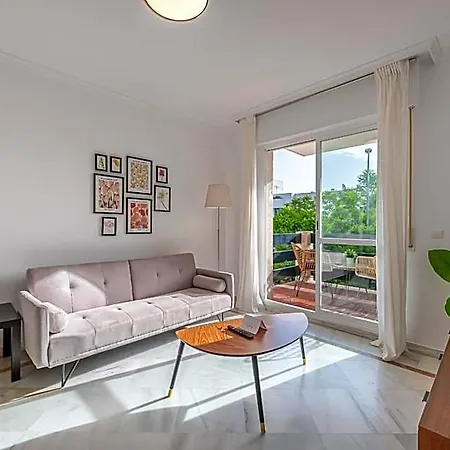 Puerto Banus - Modern Apartament, 2 Bedrooms 아파트 *