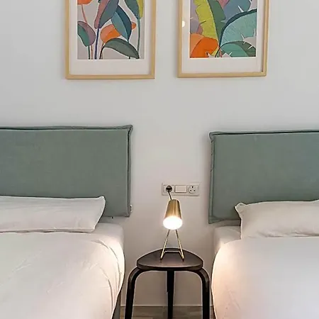 Puerto Banus - Modern Apartament, 2 Bedrooms *