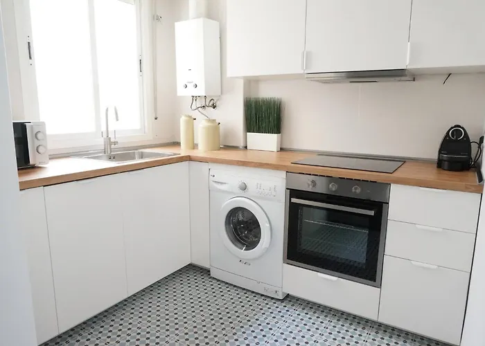 Puerto Banus - Modern Apartament, 2 Bedrooms * Marbella